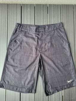 NIKE - PÁNSKÉ SPORTOVNÍ KRAŤASY - 1
