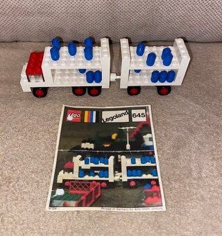 Lego set č.645 - Milk Float & Trailer (rok 1971)