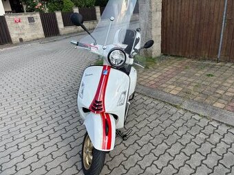 Vespa 125 GTS Racing sixties 2022 - odpocet DPH