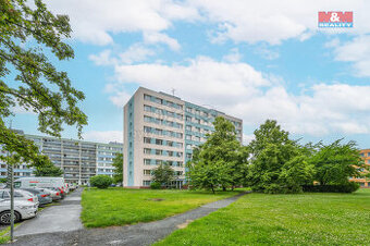 Prodej bytu 3+1, 68 m², Kladno, ul. Děčínská