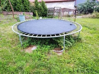 Trampolína - 1