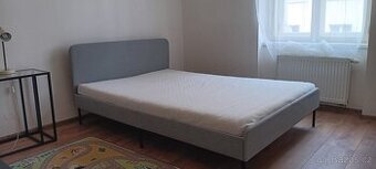 Postele Ikea 140x200,tmavě šedá,s roštem a matrací
