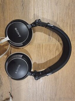 Sluchátka Sony MDR-V55