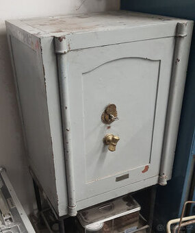 TREZOR Popelka Johann Lange Wien - Cenu nabídněte