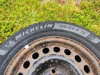 2 x pneu Michelin + 2 x pneu Continental