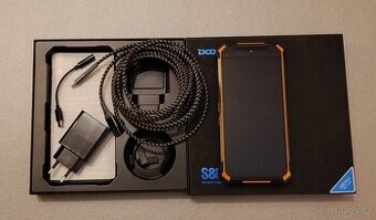 mobilní telefon DOOGEE S88 PLUS