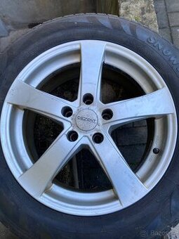 Kola na Kia Sportage