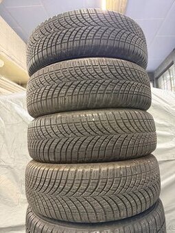 prodám zimní 195/65/15 Goodydear