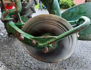 Koupím Roudnicke kotoučové krojidlo na pluh