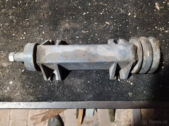 Hřídel na a cirkulárka,,liliput"