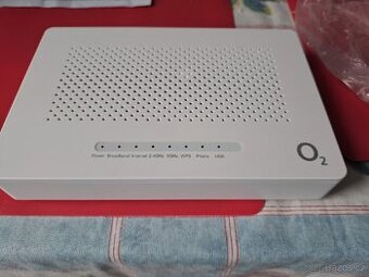 Modem O2 cca 12 měsiců mladý