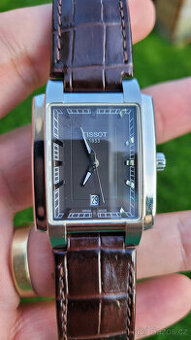 Hodinky Tissot T-Trend Quartz T061.510.16.051.00