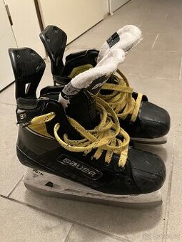 Bauer 3s Pro - velikost 4,5 Fit 2