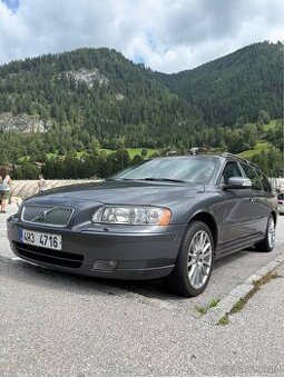 Volvo V70 D5 136kW automat
