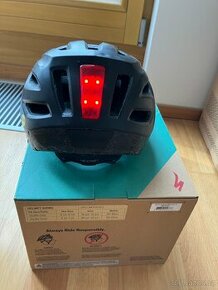 Cyklistická helma Specialized; 52-57cm