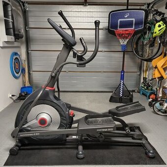 Eliptický trenažér/orbitrek Schwinn 430i