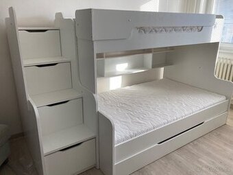 Patrová postel Harry pro 3 osoby včetně úložného prostoru