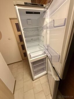 Lednice s mrazákem BEKO NO FROST - 1