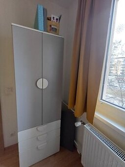 Dětská šatní skříň IKEA Platsa