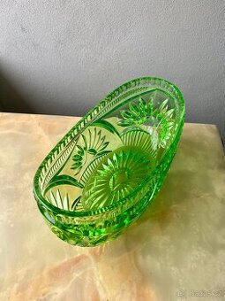Zelená Skleněná Mísa Na Stůl