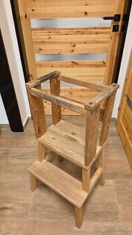 učící věž / dřevěné schůdky IKEA
