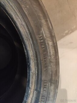 Letní pneumatiky 235/45 R17 2ks