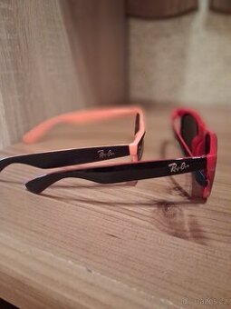 Vyměním za hodinky dvoje ray ben