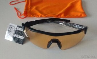 NOVÉ nepoužité se ZÁRUKOU sportovní brýle Axon Futura Fotoch