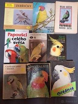 Odborná literatura - chovatelství - papoušci
