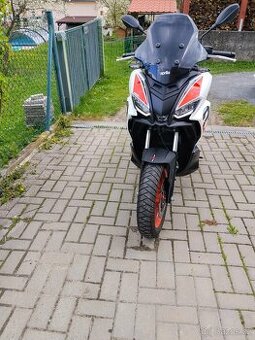 Aprilia SR GT 125