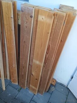 Dřevěné obložení 4,5m