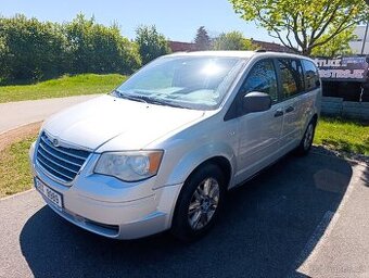 Chrysler Grand Voyager 3,8 LPG r.2008
