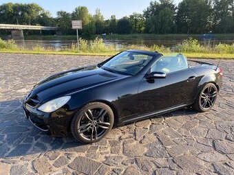Mercedes Benz SLK 350 AMG, 200 KW, 157.500 km, serviska