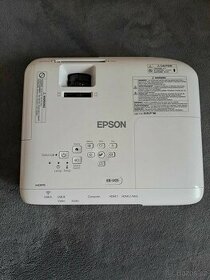 Dataprojektor - Epson EB-U05