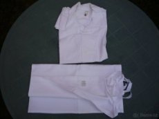 Bílá pánská košile a zástěra, vel. 41, dva páry