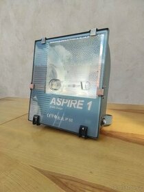 Metalhalogenidový reflektor Aspire 1(Bora design)