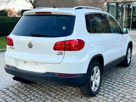 Volkswagen Tiguan 1.4TSI 118kW SENZORY VÝHŘEV SERVISKA