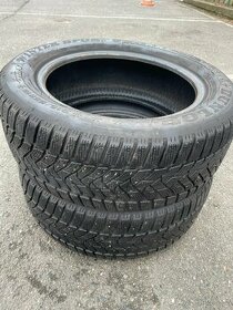 2 ks zimní pneu Dunlop 215/55R16