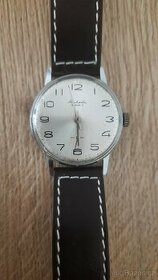 Hodinky Raketa, funkční, jdoucí, krásné, 60.-70.leta.