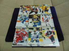 prodám hokejové karty č.1 DS 1997-1998,v pořádku,na