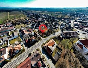 pozemek 211 m², se sklípkem a stavebním povolením