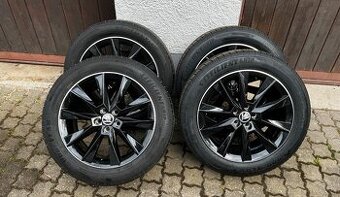 Škoda Fabia Rapid R17 Savio letní sada kol černé