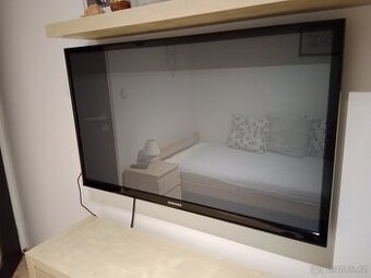 Prodám televizi SG Plazma + držák na zeď