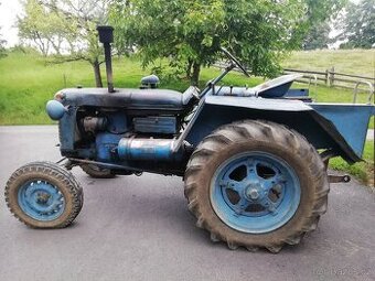 Traktor Zetor 25A - 1