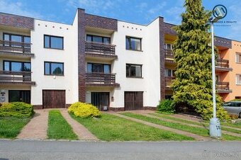 Prodej rodinného domu 375 m², pozemek 123 m² Praha - Háje - 1