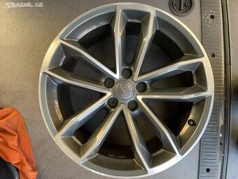 Originální disk Audi A5/S5 R18