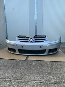 predni naraznik vw golf v 5 stribrny maska LA7W