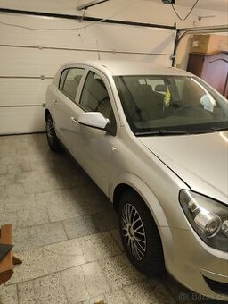 Opel astra H