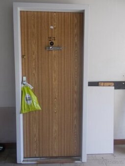 Dveře protipožární bezpečnostní