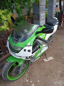 Kawasaki zx6 ninja